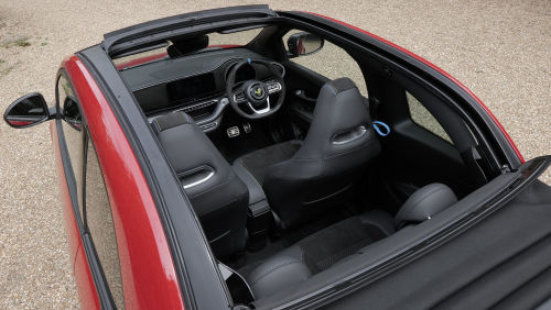 ABARTH 500 ELECTRIC CABRIO SPECIAL EDITION 114kW Scorpionissima 42.2kWh 2dr Auto view 2